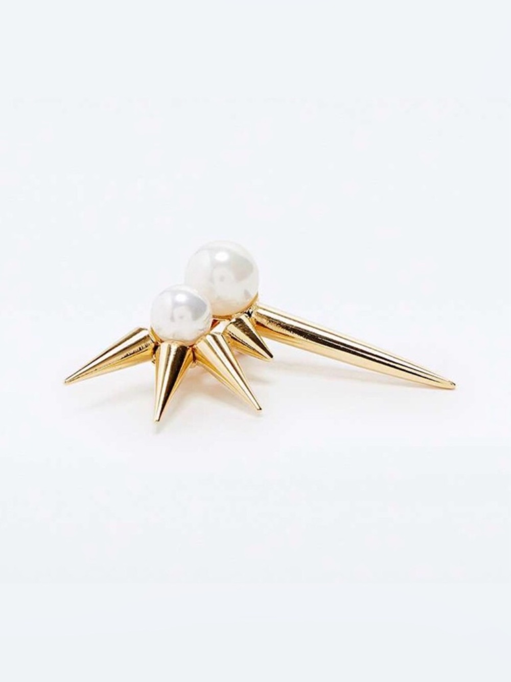 Amber Sceats Liberty ear cuff in gold